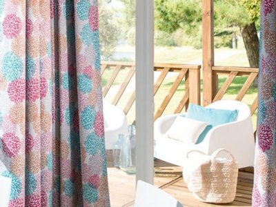 Cliquez pour découvrir toutes les photos de l'HÉBERGEMENT ! mobil-home - De La Récré photo 3