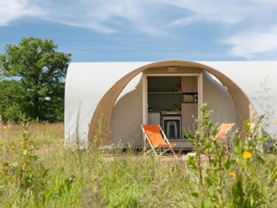 Cliquez pour découvrir toutes les photos de l'HÉBERGEMENT ! bungalow toilé - De La Récré photo 6