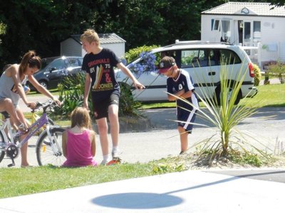 Cliquez pour découvrir toutes les photos de l'ÉTABLISSEMENT ! camping Le Vallon Aux Merlettes photo 15