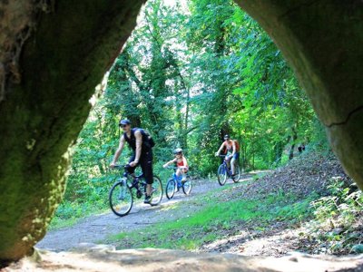 Cliquez pour découvrir toutes les photos de l'ÉTABLISSEMENT ! camping Le Vallon Aux Merlettes photo 28