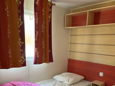 Cliquez pour découvrir toutes les photos de l'HÉBERGEMENT ! mobil-home - Flower De La Forêt photo 7