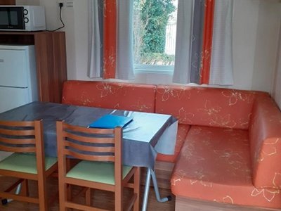 Cliquez pour découvrir toutes les photos de l'HÉBERGEMENT ! mobil-home - La Touesse Camping photo 2