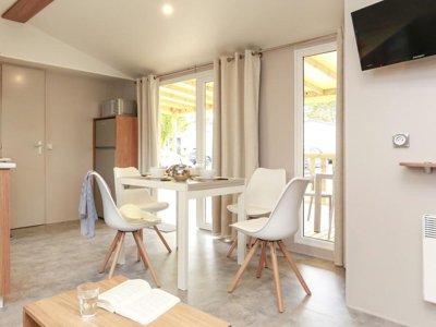 Cliquez pour découvrir toutes les photos de l'HÉBERGEMENT ! mobil-home - Flower Le Vieux Moulin photo 2