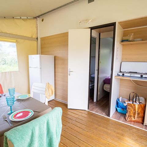 Cliquez pour découvrir toutes les photos de l'HÉBERGEMENT ! bungalow toilé - Mirabel La Crique photo 2