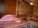 Cliquez pour découvrir toutes les photos de l'HÉBERGEMENT ! chalet - camping La Tour Du Stock photo 2