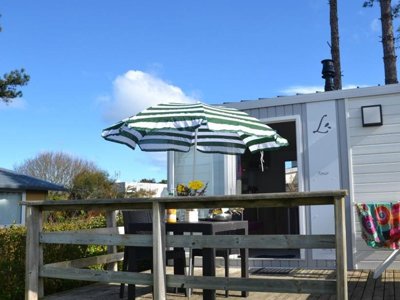 Cliquez pour découvrir toutes les photos de l'HÉBERGEMENT ! mobil-home - Armor Loisirs photo 2