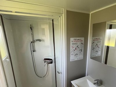 Cliquez pour découvrir toutes les photos de l'HÉBERGEMENT ! mobil-home - Armor Loisirs photo 5