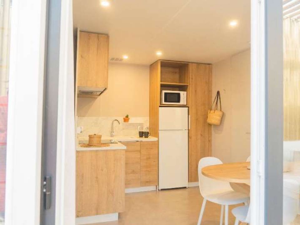 Cliquez pour découvrir toutes les photos de l'HÉBERGEMENT ! mobil-home - Sènia Caballo De Mar photo 5