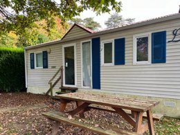 Camping Pas Cher vous présente avec son site Officiel campingpascher.fr, le Camping La Faloise classé 2 étoiles, situé sur la commune de Angicourt dans le département Oise (Picardie) en France. Le camping La Faloise vous propose un hébergement de type mobil-home de 45 m² avec climatisation (télévision). Cet hébergement propose plus de 333 dates différentes pour réserver ! Pour dévouvrir la période la moins chère, consultez la rubrique 'Tarifs' et sélectionnez votre mois de départ. L'établissement vous propose 13 autres types d'hébergements. Découvrez tous nos séjours à petits prix dans la commune et aux alentours de Angicourt du département : Oise (Picardie). Les Avis clients pour le Camping La Faloise sont excellents avec une note moyenne de 8 sur 10. Pétanque, Plats à emporter,... En savoir plus : cliquez-ICI.