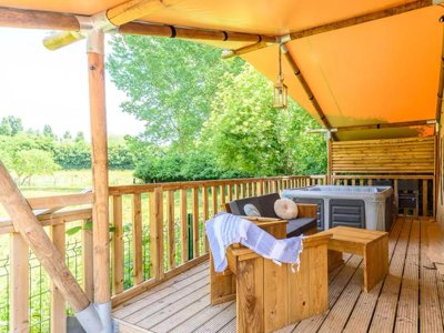 Cliquez pour découvrir toutes les photos de l'ÉTABLISSEMENT ! camping Flower De La Trye photo 22