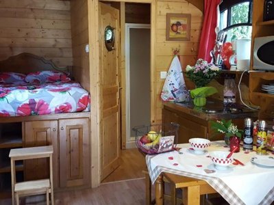 Cliquez pour découvrir toutes les photos de l'HÉBERGEMENT ! hébergement insolite - Les Etangs Du Moulin photo 8