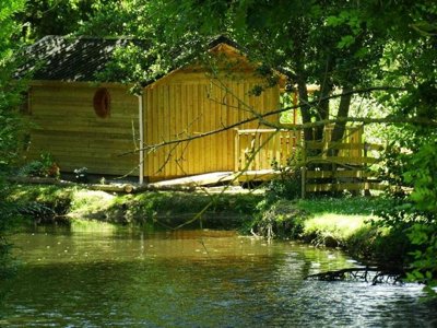 Cliquez pour découvrir toutes les photos de l'HÉBERGEMENT ! chalet - Les Etangs Du Moulin photo 3