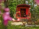 Cliquez pour découvrir toutes les photos de l'HÉBERGEMENT ! hébergement insolite - camping Les Etangs Du Moulin photo 3