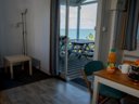 Cliquez pour découvrir toutes les photos de l'HÉBERGEMENT ! chalet - camping Village De Reneville photo 2