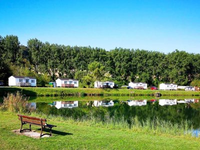 Cliquez pour découvrir toutes les photos de l'ÉTABLISSEMENT ! camping Flower Des 2 Rivières photo 5
