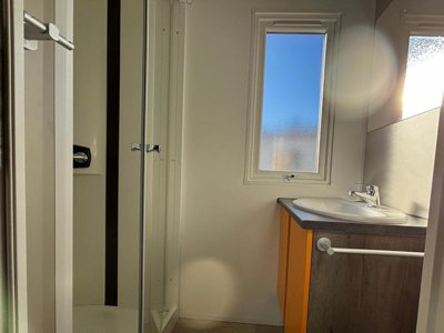 Cliquez pour découvrir toutes les photos de l'HÉBERGEMENT ! mobil-home - Le Walric photo 2
