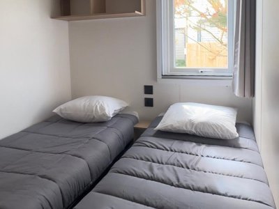 Cliquez pour découvrir toutes les photos de l'HÉBERGEMENT ! mobil-home - Paradis - La Croix L'abbé photo 5