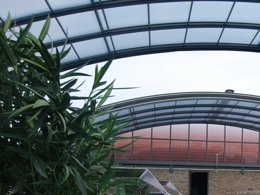 Camping Pas Cher vous présente avec son site Officiel campingpascher.fr, le Camping La Prairie classé 4 étoiles, situé sur la commune de Le Crotoy dans le département Somme (Picardie) en France. Le camping La Prairie, vous présente un hébergement de type mobil-home de 28 m² pour 4 personnes et télévision. Le camping La Prairie vous propose du lundi 25 mai au lundi 01 juin 2026, en promotion à -20% pour 7 nuits à 342,40 € au lieu de 428,0 € soit une Économie de 85,60 €. Cette location propose 172 dates différentes pour réserver votre séjour. Découvrez également les 24 autres gammes d'hébergements du camping. Les Avis clients pour le Camping La Prairie sont excellents avec une note moyenne de 8 sur 10. MerÉtang, Piscine chauffée, Piscine couverte, Animation enfants, Animations familiales, Club enfants, Aire de jeux enfants, Baby-foot, Centre équestre, Court de tennis, Cyclisme, Golf, Ping-pong, Piscine, Planche à voile, Pétanque, Randonnée, Salle de fitness, Skatepark, Structure gonflable enfants, Surf, Terrain de badminton, kiteSurf, Dépôt de pain, Food truck, Snack/Bar, Épicerie,... En savoir plus : cliquez-ICI.