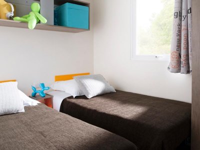 Cliquez pour découvrir toutes les photos de l'HÉBERGEMENT ! mobil-home - Flower Les Aubepines photo 4