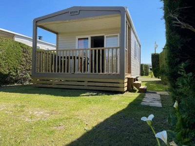 camping Le Clos Des Genêts photo 2