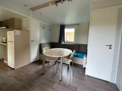 Cliquez pour découvrir toutes les photos de l'HÉBERGEMENT ! mobil-home - Domaine De La Pinede photo 2