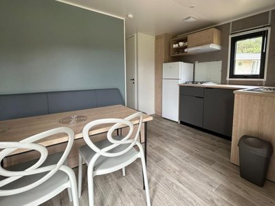 Cliquez pour découvrir toutes les photos de l'HÉBERGEMENT ! mobil-home - Domaine De La Pinede photo 6