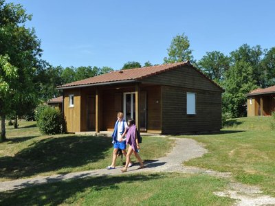 Cliquez pour découvrir toutes les photos de l'HÉBERGEMENT ! chalet - Domaine De La Vingeanne photo 2