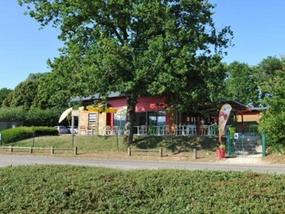 Cliquez pour découvrir toutes les photos de l'ÉTABLISSEMENT ! camping Domaine La Vingeanne photo 22