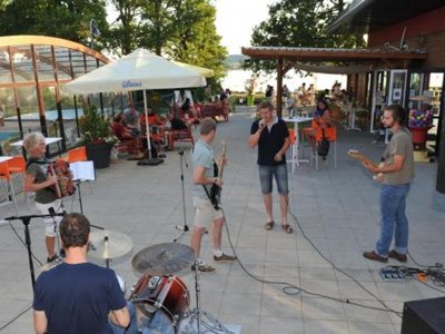 Cliquez pour découvrir toutes les photos de l'ÉTABLISSEMENT ! camping Domaine La Vingeanne photo 27