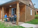 Cliquez pour découvrir toutes les photos de l'HÉBERGEMENT ! chalet - camping Domaine La Vingeanne photo 2