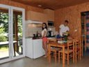 Cliquez pour découvrir toutes les photos de l'HÉBERGEMENT ! chalet - camping Domaine De La Vingeanne photo 2