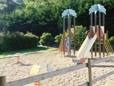 Cliquez pour découvrir toutes les photos de l'ÉTABLISSEMENT ! établissement De Kerelly photo 3