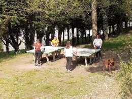 Camping Pas Cher vous présente avec son site Officiel campingpascher.fr, le Camping Domaine De Kerelly classé 3 étoiles, situé sur la commune de Guegon dans le département Morbihan (Bretagne) en France. Le camping Domaine De Kerelly, vous présente un hébergement de type mobil-home de 18 m² pour 3 personnes et télévision. Le camping Domaine De Kerelly vous propose du sam. 04 avril au sam. 11 avril 2026 pour 7 nuits à 536.55€. Cette location propose 184 dates différentes pour réserver votre séjour. Découvrez également les 9 autres gammes d'hébergements du camping. Les Avis clients pour le Camping Domaine De Kerelly sont excellents avec une note moyenne de 8 sur 10. LacRivière, Piscine chauffée, Piscine extérieure, Aire de jeux enfants, Cyclisme, Ping-pong, Pétanque, Randonnée, Bar, Dépôt de pain, Snack/Bar, Épicerie,... En savoir plus : cliquez-ICI.