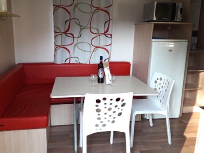 Cliquez pour découvrir toutes les photos de l'HÉBERGEMENT ! mobil-home - La Marmotte photo 3