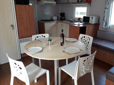 Cliquez pour découvrir toutes les photos de l'HÉBERGEMENT ! mobil-home - La Marmotte photo 3