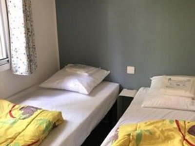 Cliquez pour découvrir toutes les photos de l'HÉBERGEMENT ! mobil-home - Les Rives Du Lac Cantalès photo 5