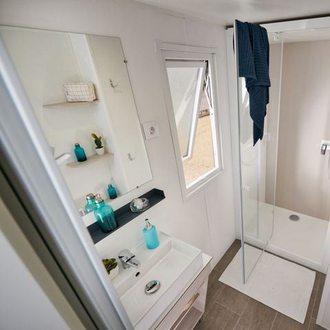 Cliquez pour découvrir toutes les photos de l'HÉBERGEMENT ! mobilhome - Les Rives Du Lac photo 4