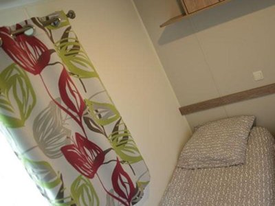Cliquez pour découvrir toutes les photos de l'HÉBERGEMENT ! mobil-home - D'Arpheuilles photo 5