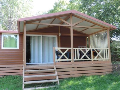 Cliquez pour découvrir toutes les photos de l'HÉBERGEMENT ! chalet - D'Arpheuilles photo 1