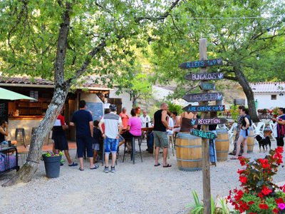 Cliquez pour découvrir toutes les photos de l'HÉBERGEMENT ! mobil-home - Ushuaia Villages Le Lavandin photo 8