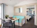 Cliquez pour découvrir toutes les photos de l'HÉBERGEMENT ! mobil-home - camping MV Resort photo 2