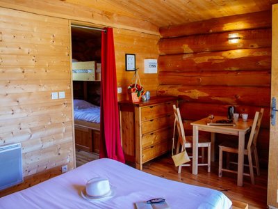 Cliquez pour découvrir toutes les photos de l'HÉBERGEMENT ! chalet - Domaine Ecôtelia photo 4