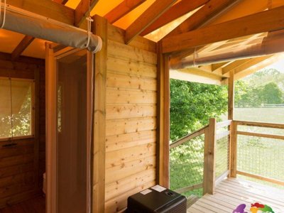 Cliquez pour découvrir toutes les photos de l'HÉBERGEMENT ! tente en toile et bois - Domaine Ecôtelia photo 8
