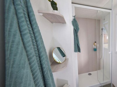 Cliquez pour découvrir toutes les photos de l'HÉBERGEMENT ! mobil-home - Le Mont Grêle photo 4