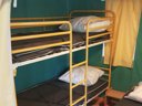 Cliquez pour découvrir toutes les photos de l'HÉBERGEMENT ! bungalow toilé - camping Le Faucon D'Or photo 3