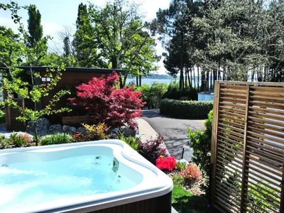 Cliquez pour découvrir toutes les photos de l'HÉBERGEMENT ! mobil-home - Domaine Les Oréades photo 2