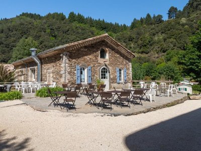 camping Maeva Escapades Du Château De L'Hom photo 19