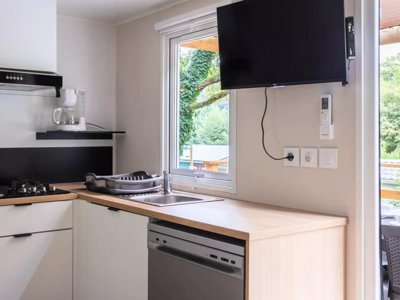 Cliquez pour découvrir toutes les photos de l'HÉBERGEMENT ! mobil-home - Du Château De L'Hom photo 5