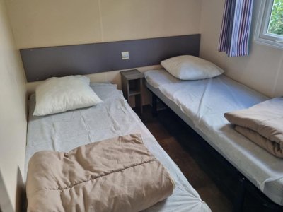Cliquez pour découvrir toutes les photos de l'HÉBERGEMENT ! mobil-home - Le Chaudebry photo 3