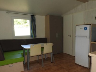 Cliquez pour découvrir toutes les photos de l'HÉBERGEMENT ! mobil-home - Le Chaudebry photo 7